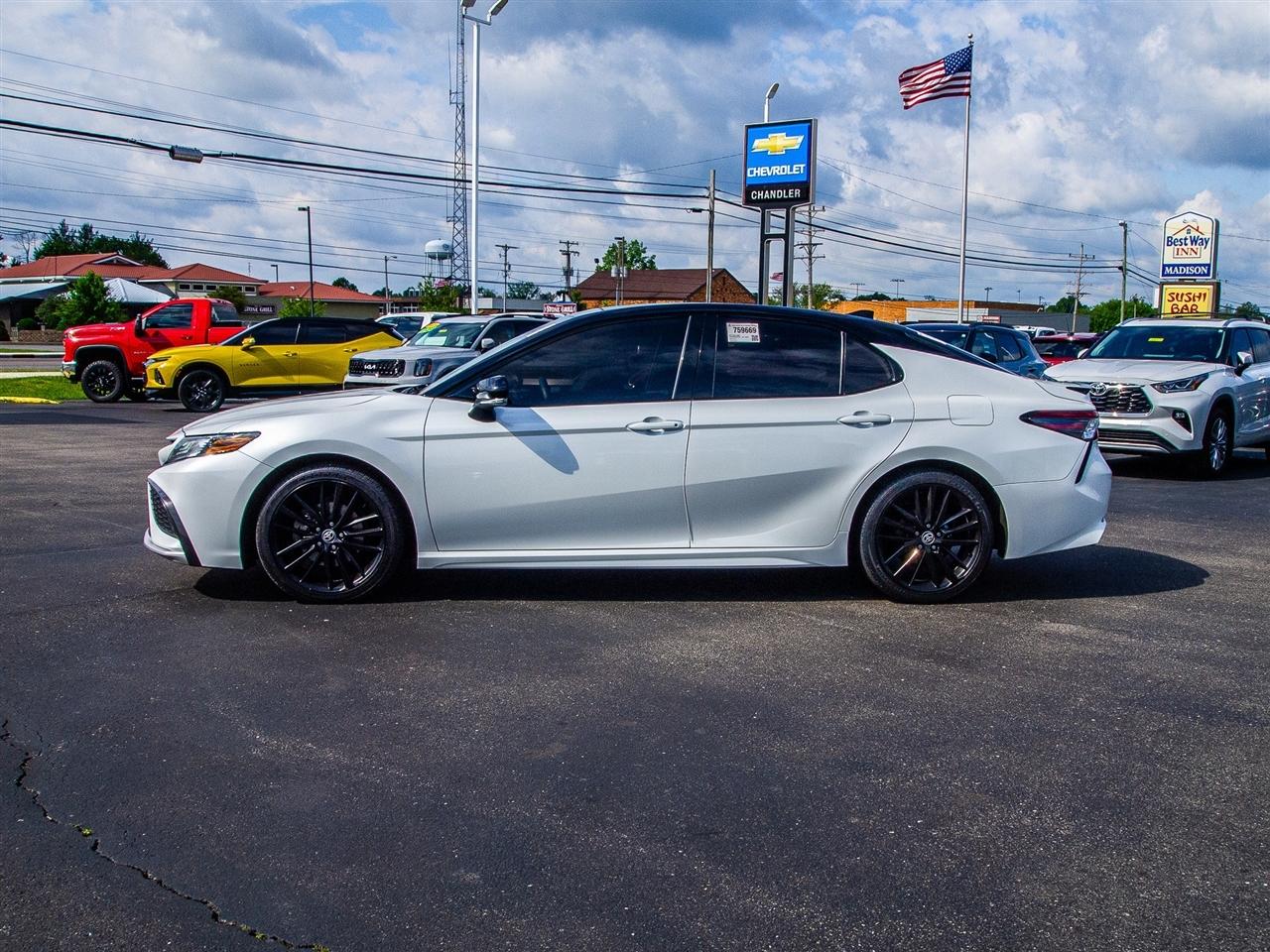 Toyota Camry XSE Auto (Natl) 2021