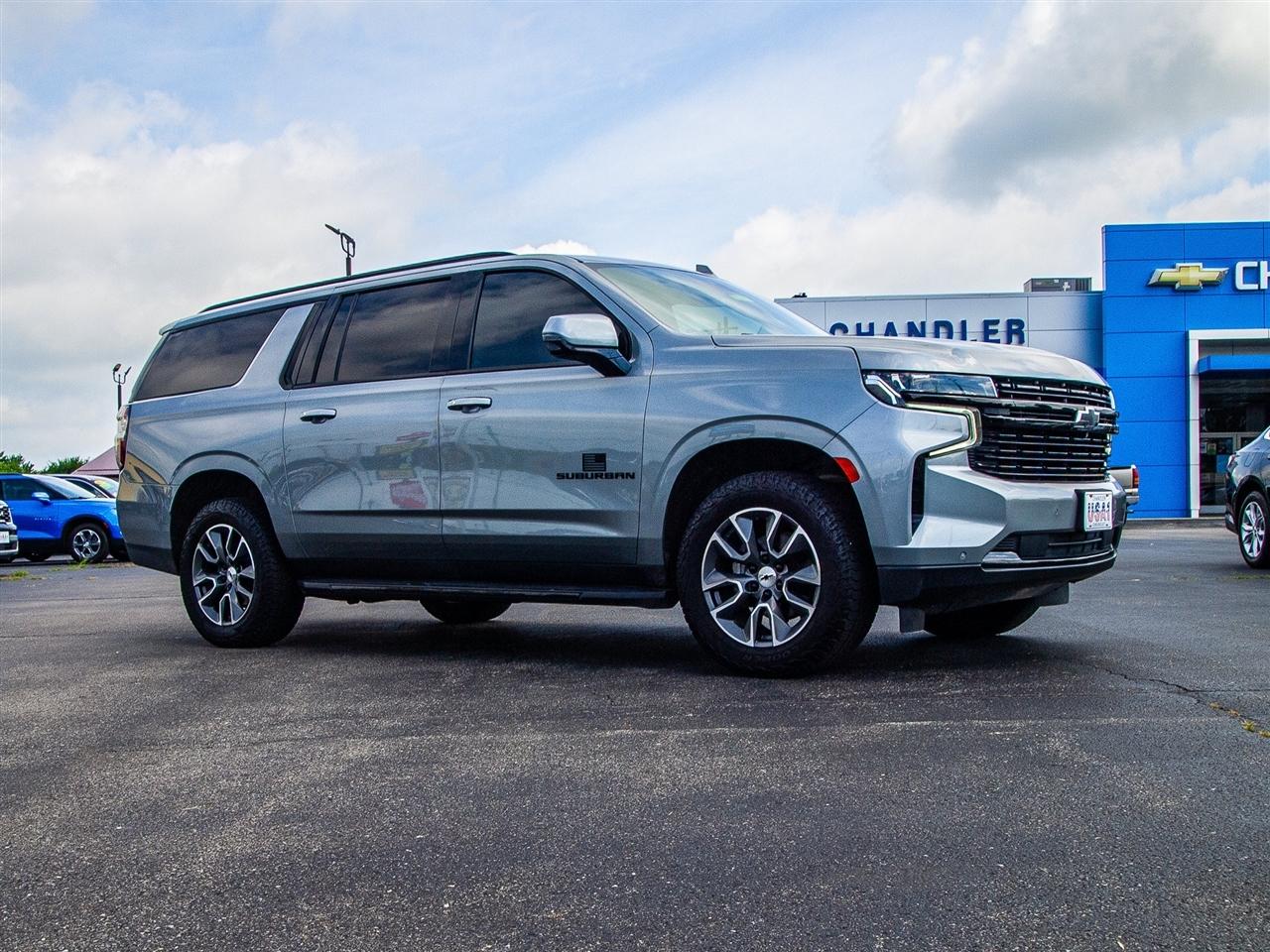 Chevrolet Suburban 4WD 4dr RST 2023
