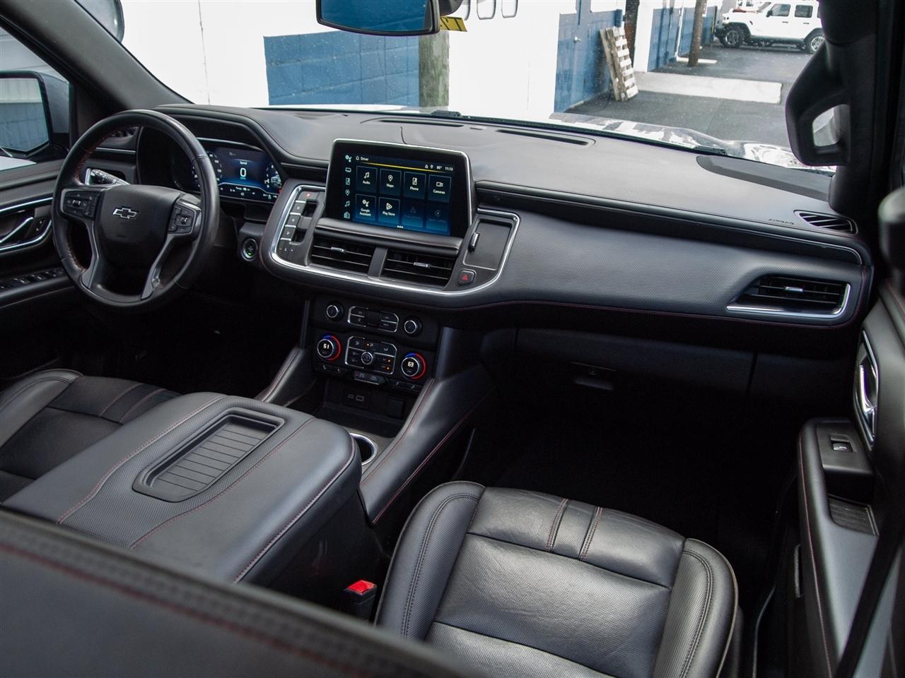 Chevrolet Suburban 4WD 4dr RST 2023