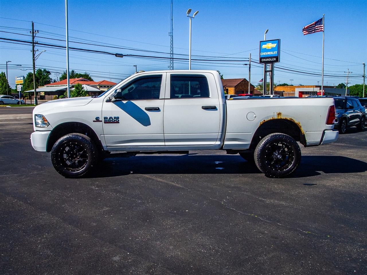 RAM 2500 4WD Crew Cab 149" Tradesman 2016