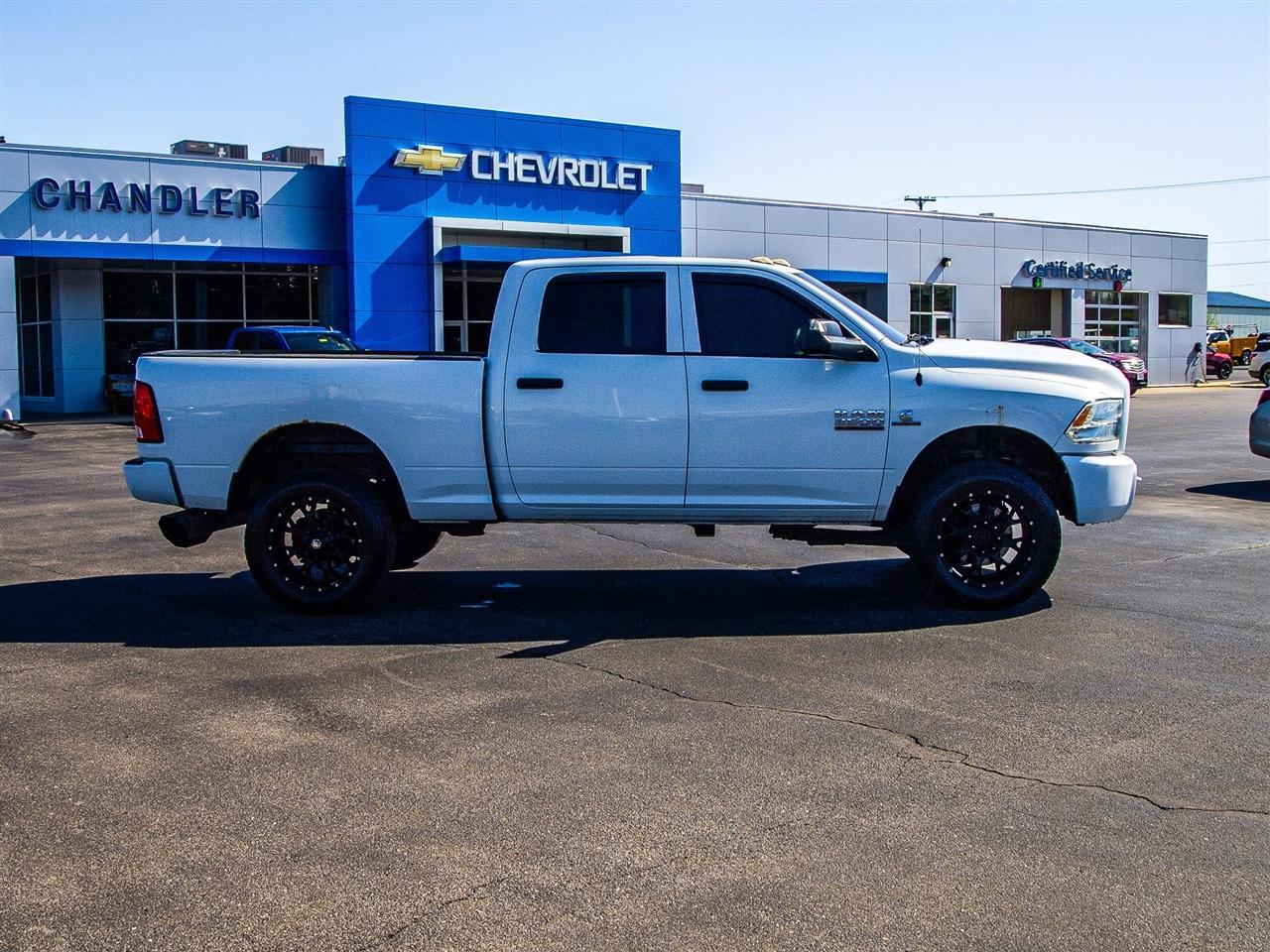 RAM 2500 4WD Crew Cab 149" Tradesman 2016