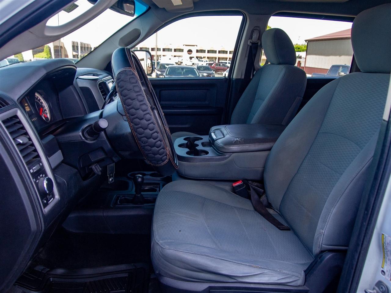 RAM 2500 4WD Crew Cab 149" Tradesman 2016
