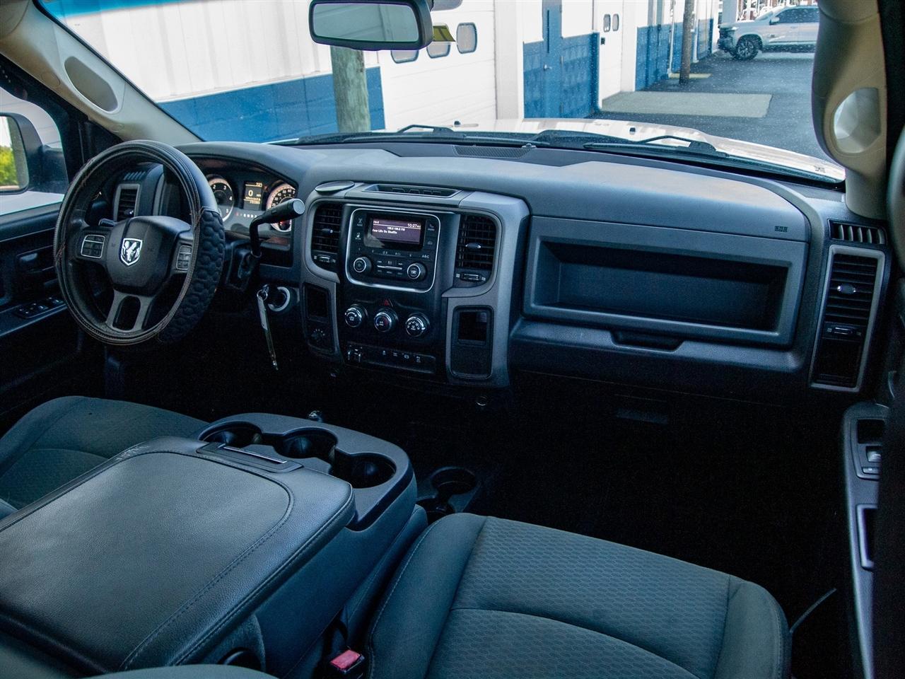 RAM 2500 4WD Crew Cab 149" Tradesman 2016