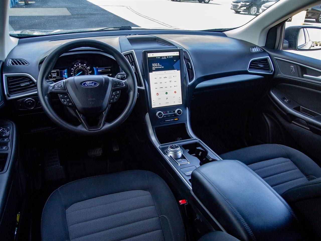 Ford Edge SE AWD 2022