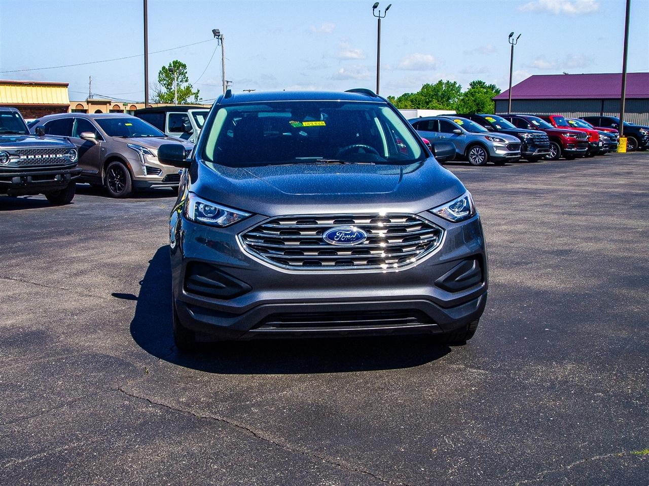Ford Edge SE AWD 2022