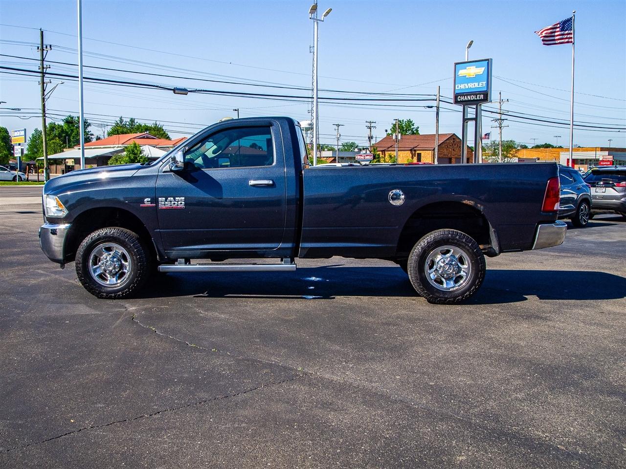 RAM 2500 4WD Reg Cab 140.5" Tradesman 2013