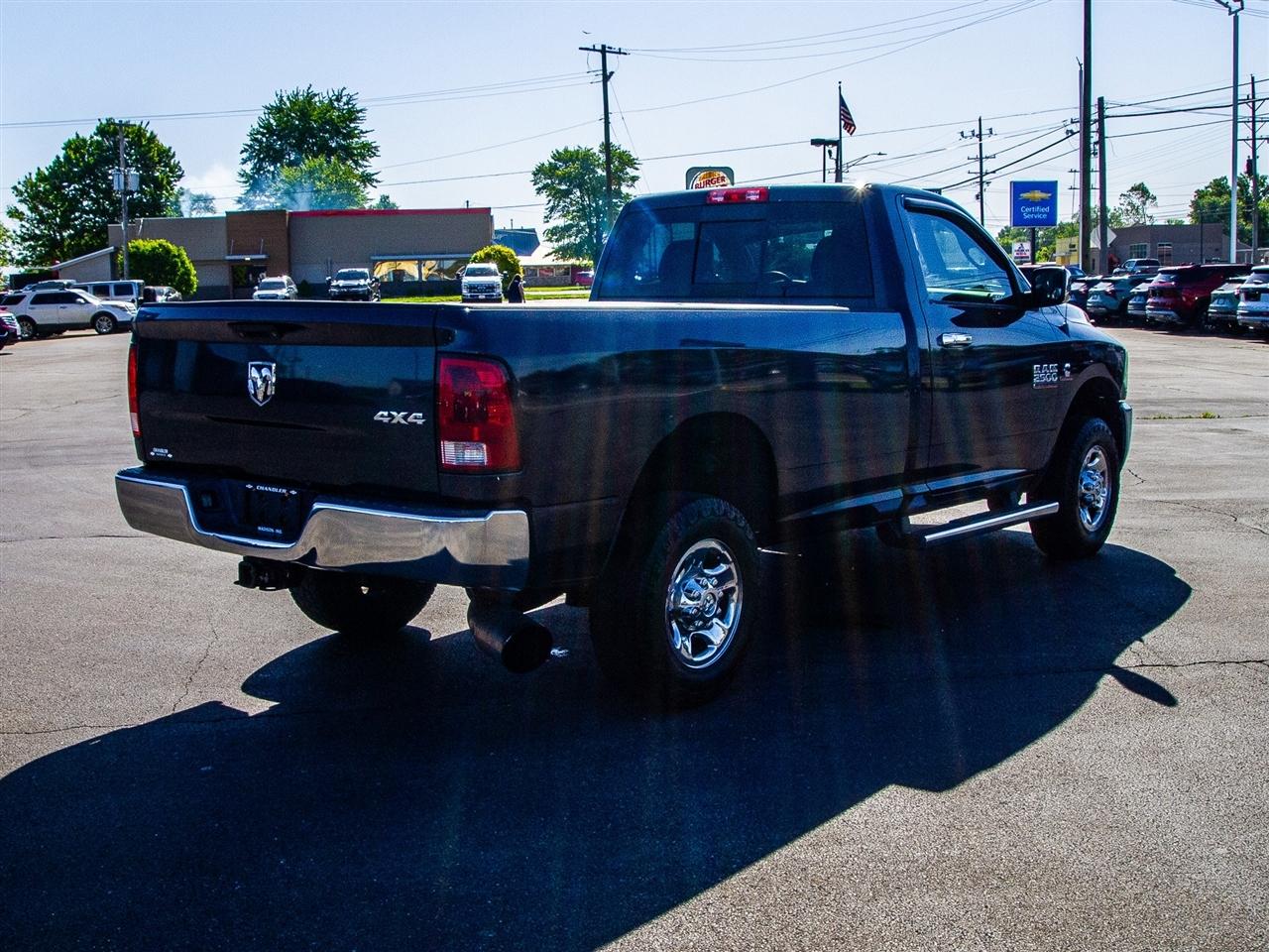 RAM 2500 4WD Reg Cab 140.5" Tradesman 2013