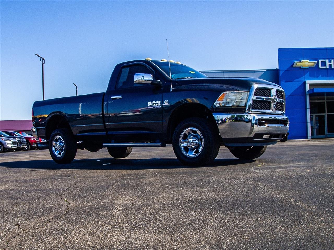 RAM 2500 4WD Reg Cab 140.5" Tradesman 2013