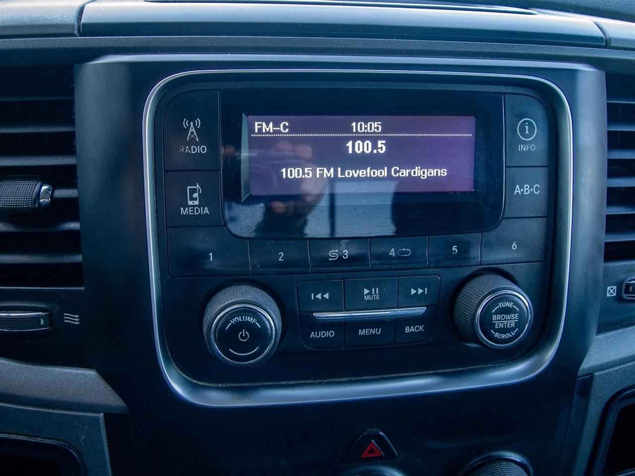 RAM 2500 4WD Reg Cab 140.5" Tradesman 2013