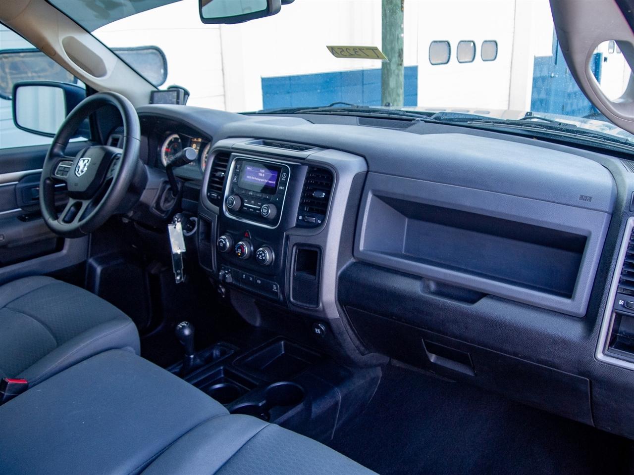 RAM 2500 4WD Reg Cab 140.5" Tradesman 2013