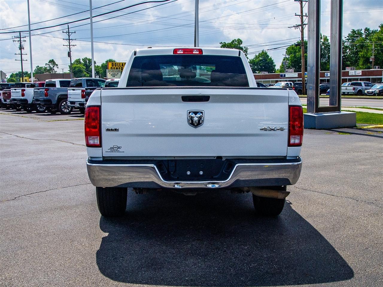 RAM 1500 Classic SLT 4x4 Quad Cab 6'4" Box 2024