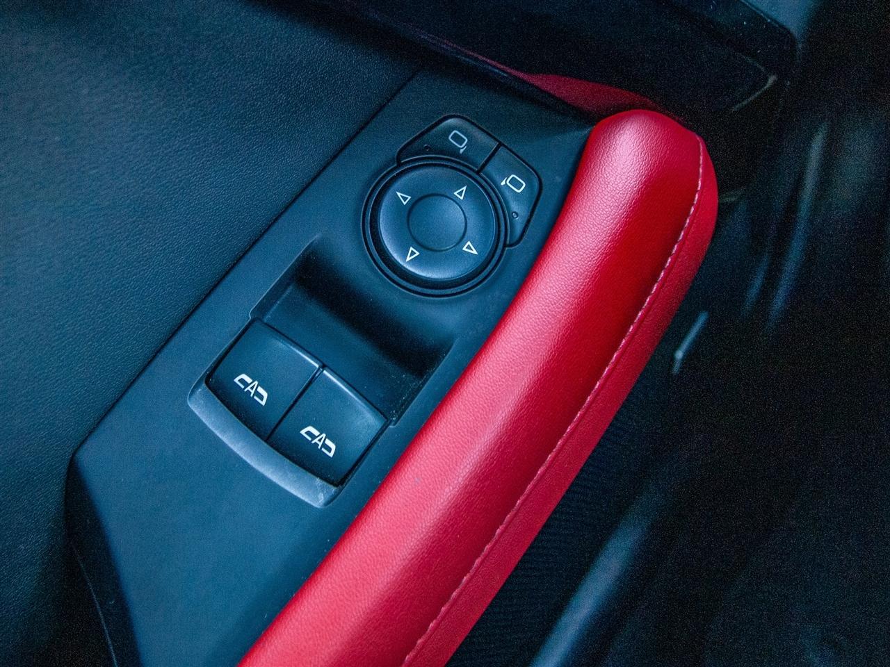 Chevrolet Camaro 2dr Cpe LT1 2022