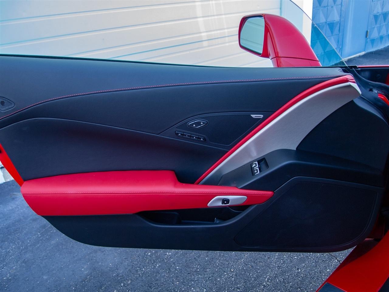 Chevrolet Corvette Stingray 2dr Z51 Cpe w/3LT 2014