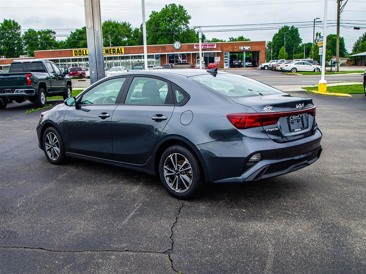 Kia Forte LXS IVT 2024