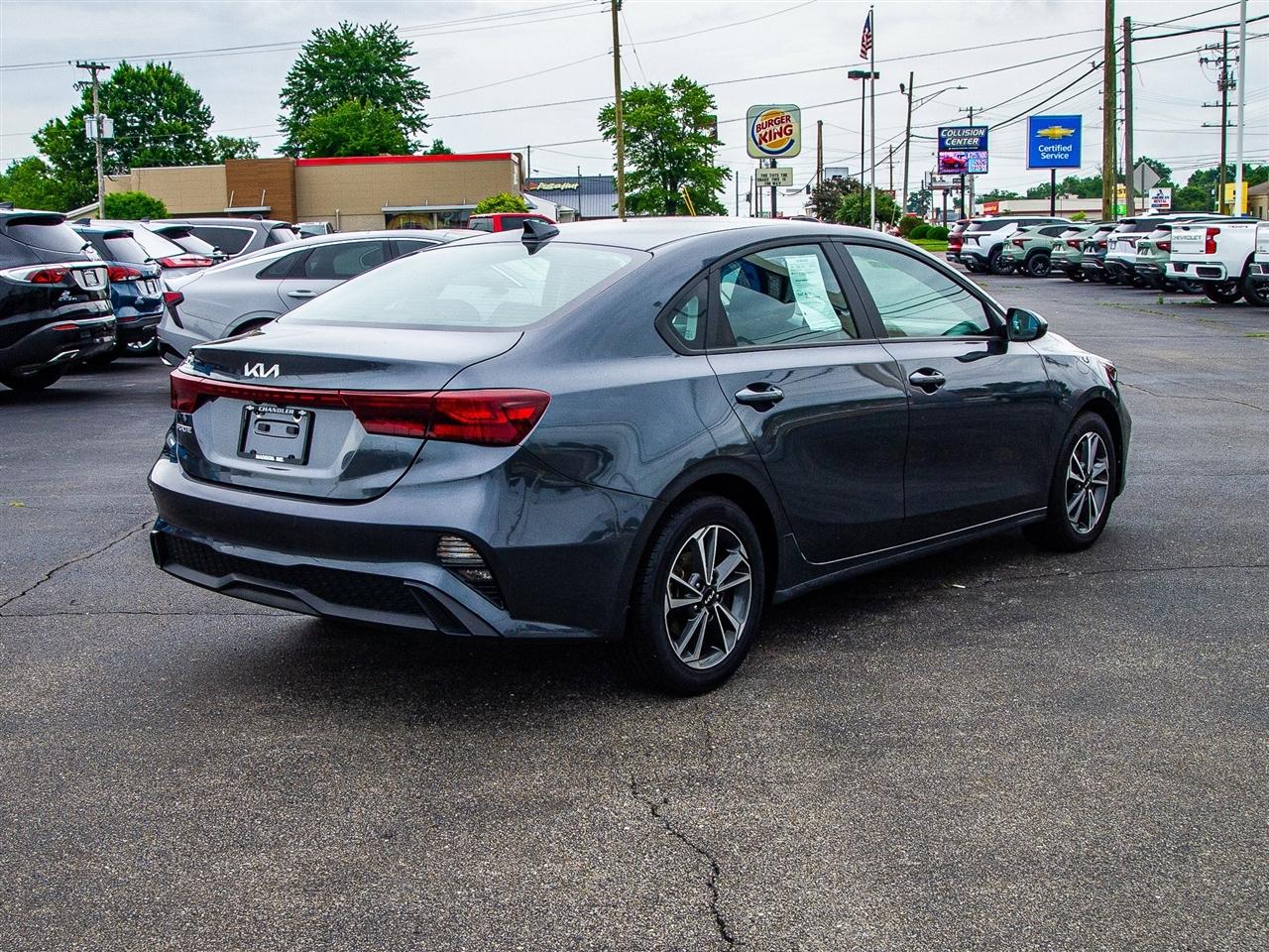 Kia Forte LXS IVT 2024