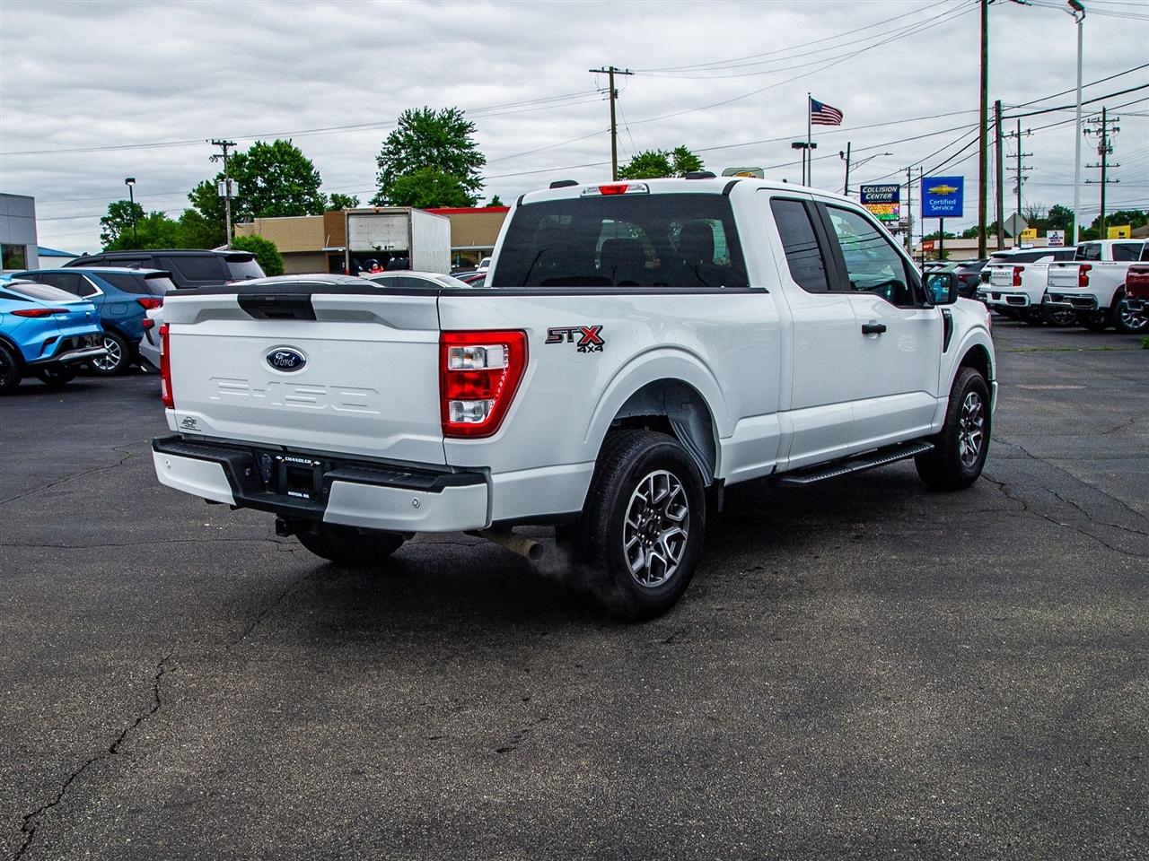 Ford F-150 XLT 4WD SuperCab 6.5' Box 2021