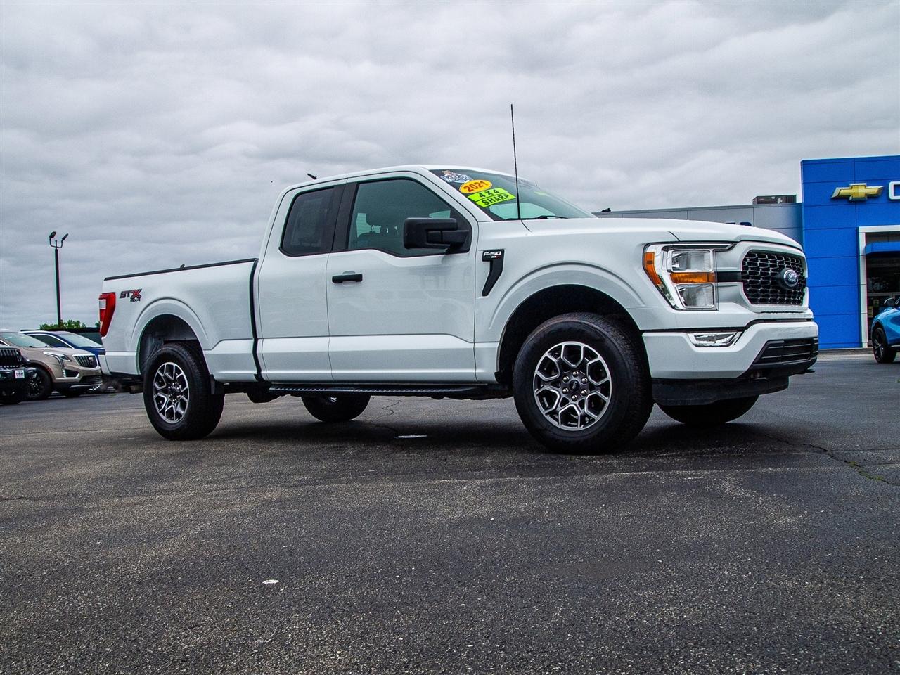 Ford F-150 XLT 4WD SuperCab 6.5' Box 2021