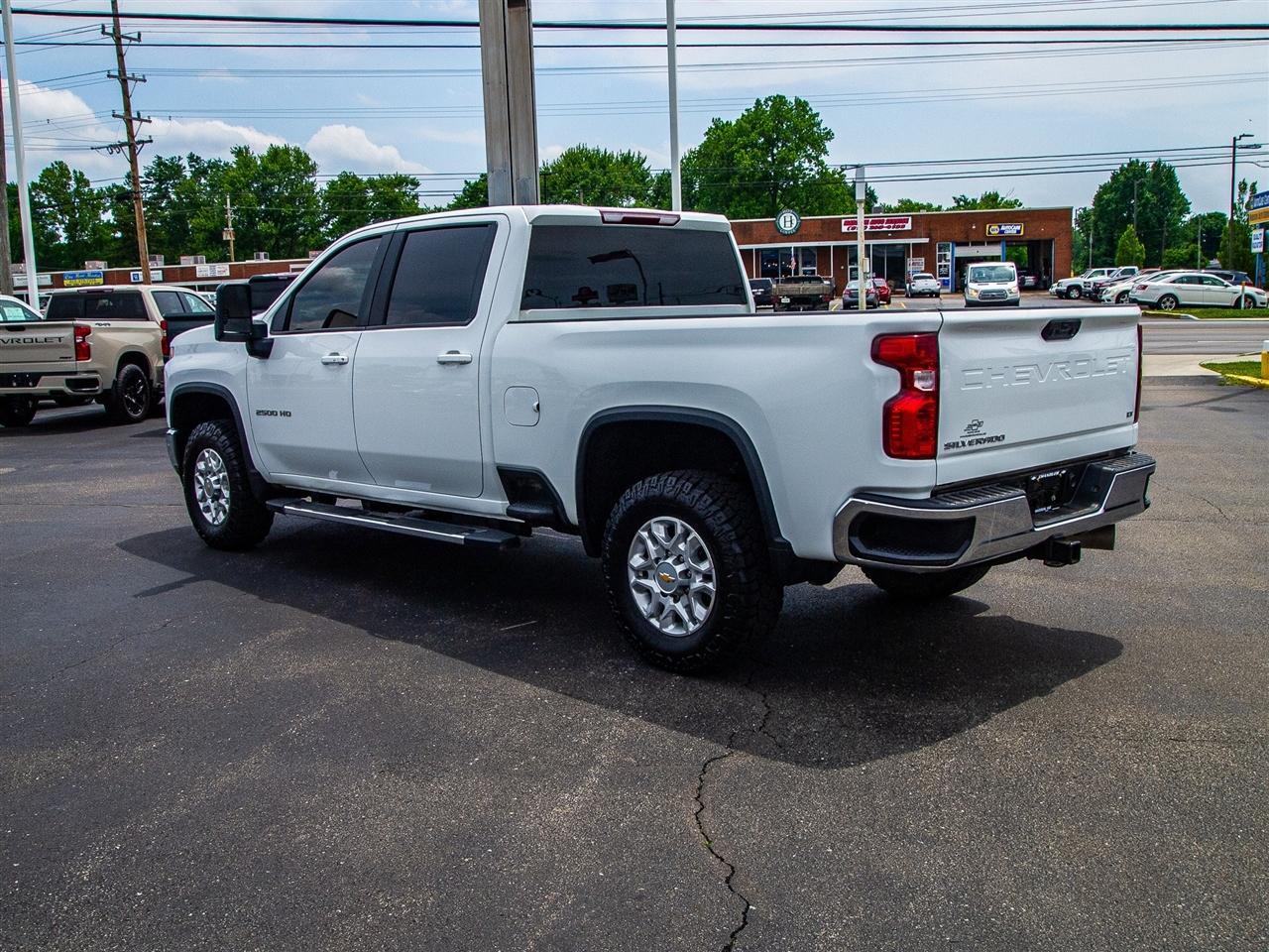 Chevrolet Silverado 2500HD 4WD Crew Cab 159" LT 2023