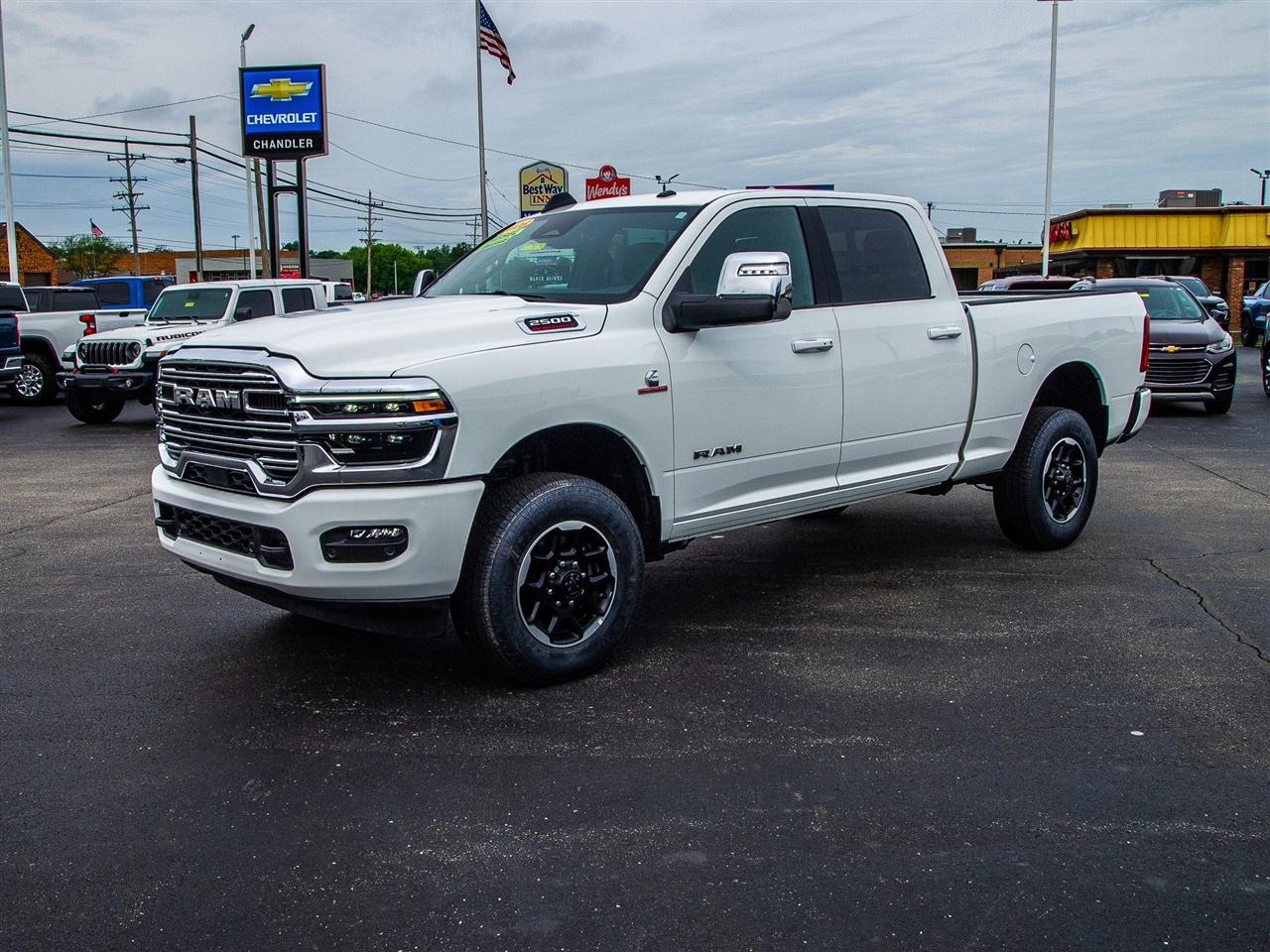 RAM 2500 Laramie 4x4 Crew Cab 6'4" Box 2026