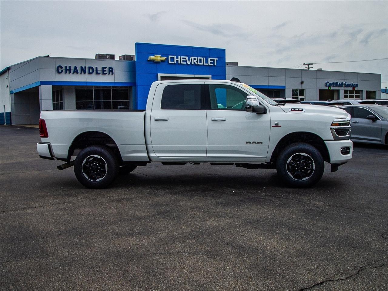 RAM 2500 Laramie 4x4 Crew Cab 6'4" Box 2026