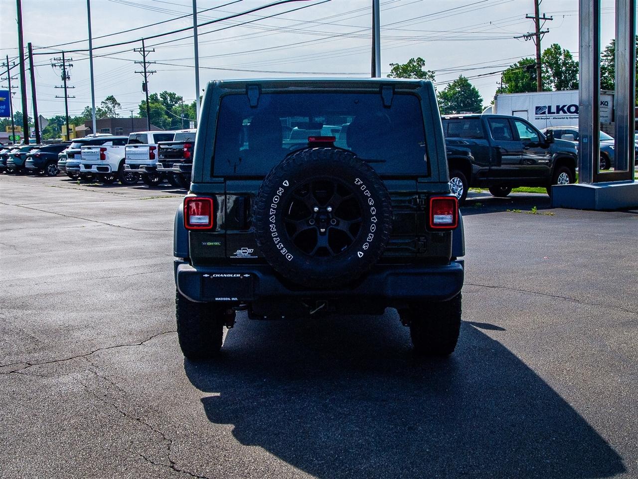 Jeep Wrangler Unlimited Willys 4x4 2022