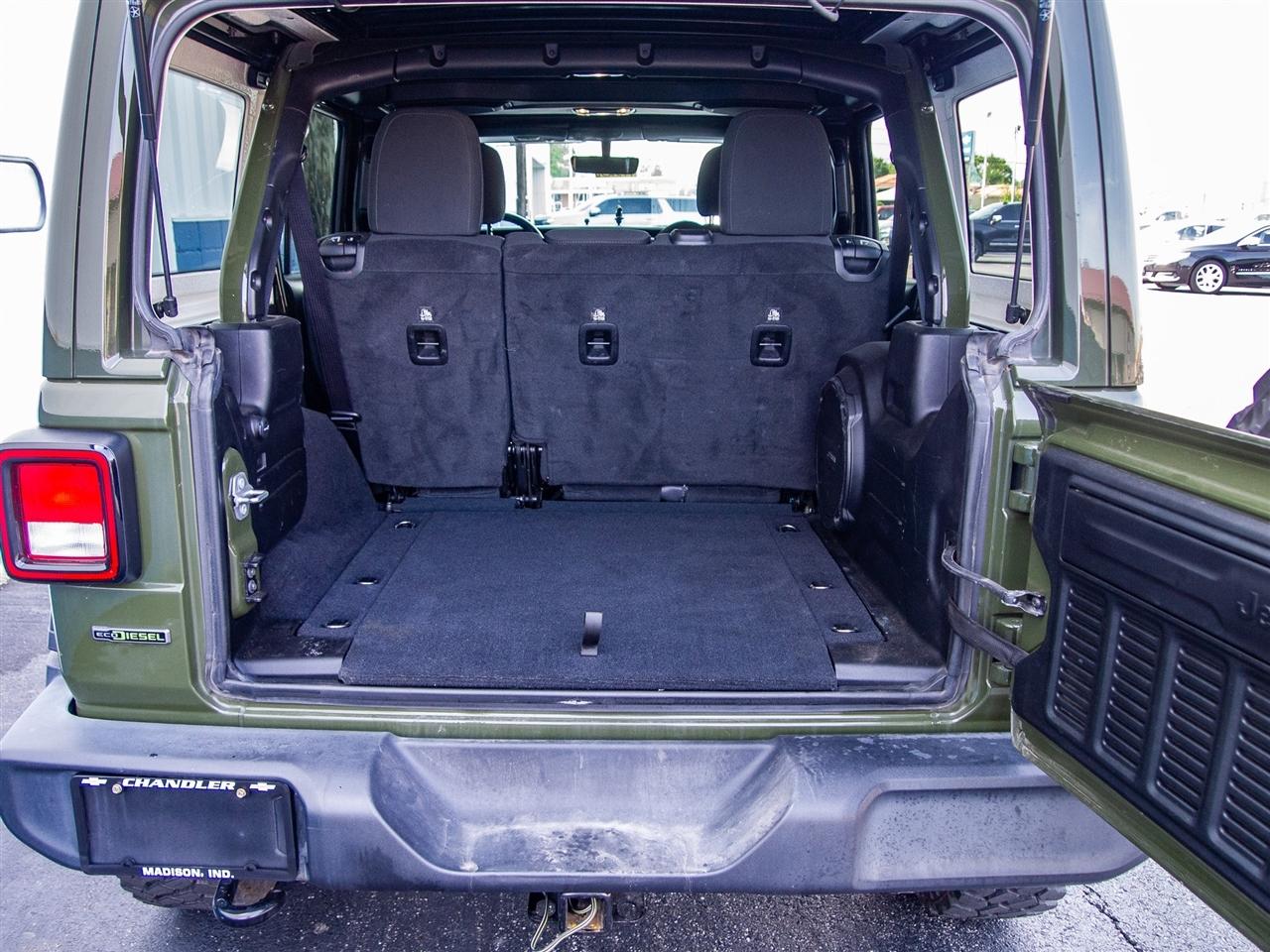 Jeep Wrangler Unlimited Willys 4x4 2022
