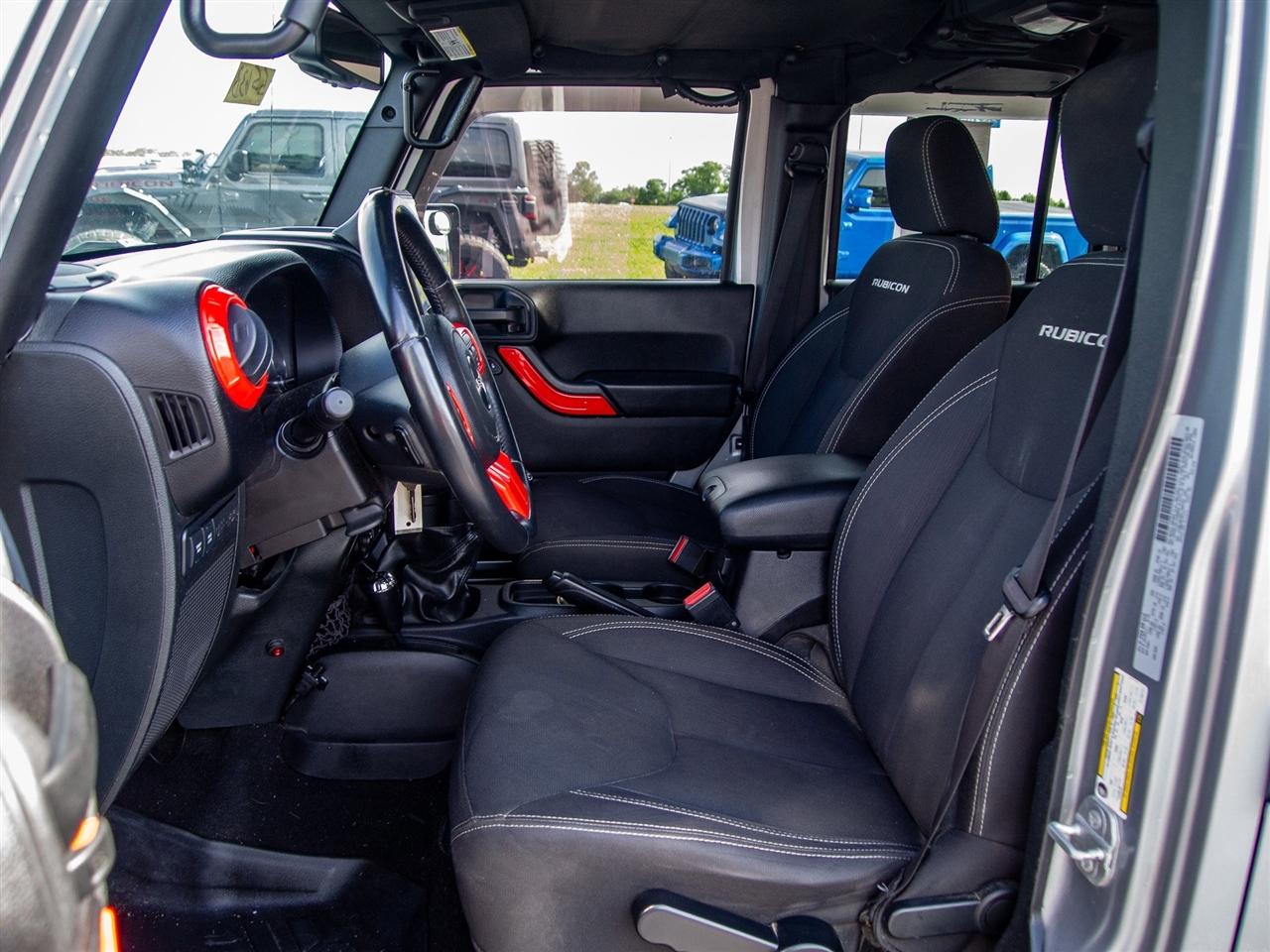 Jeep Wrangler Unlimited 4WD 4dr Rubicon 2015