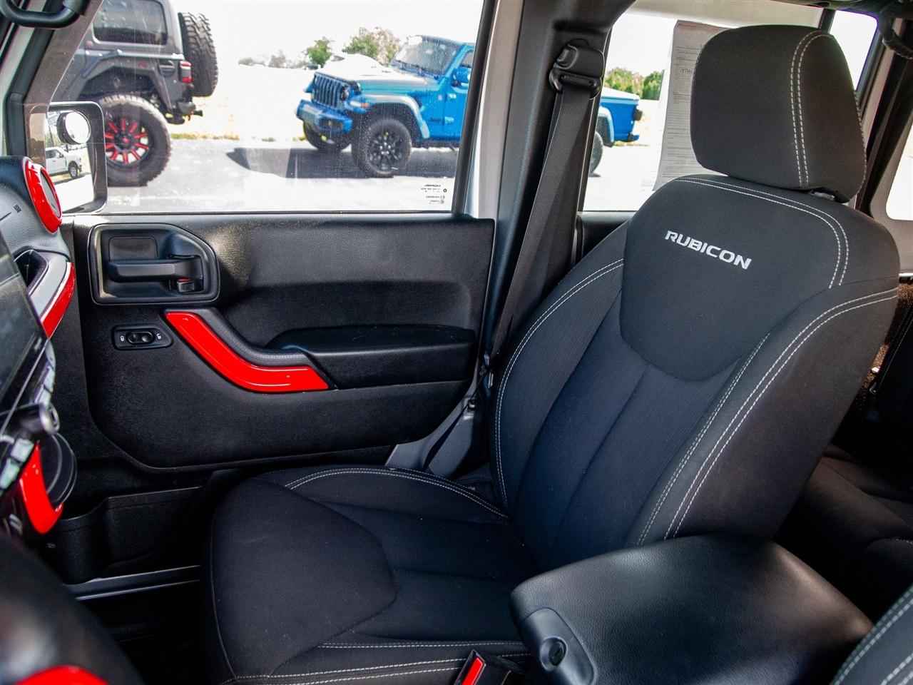 Jeep Wrangler Unlimited 4WD 4dr Rubicon 2015