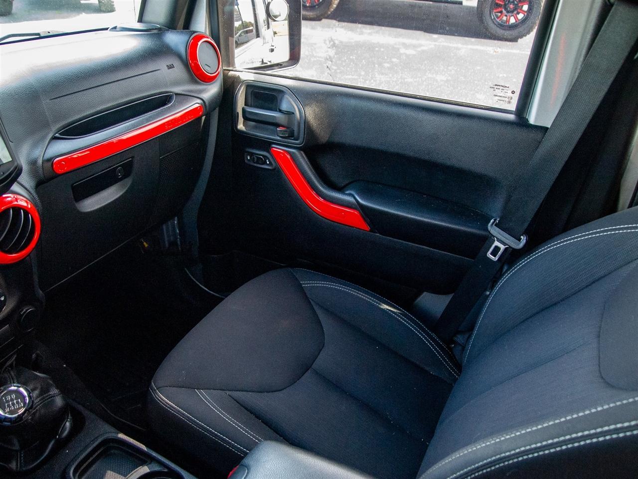 Jeep Wrangler Unlimited 4WD 4dr Rubicon 2015