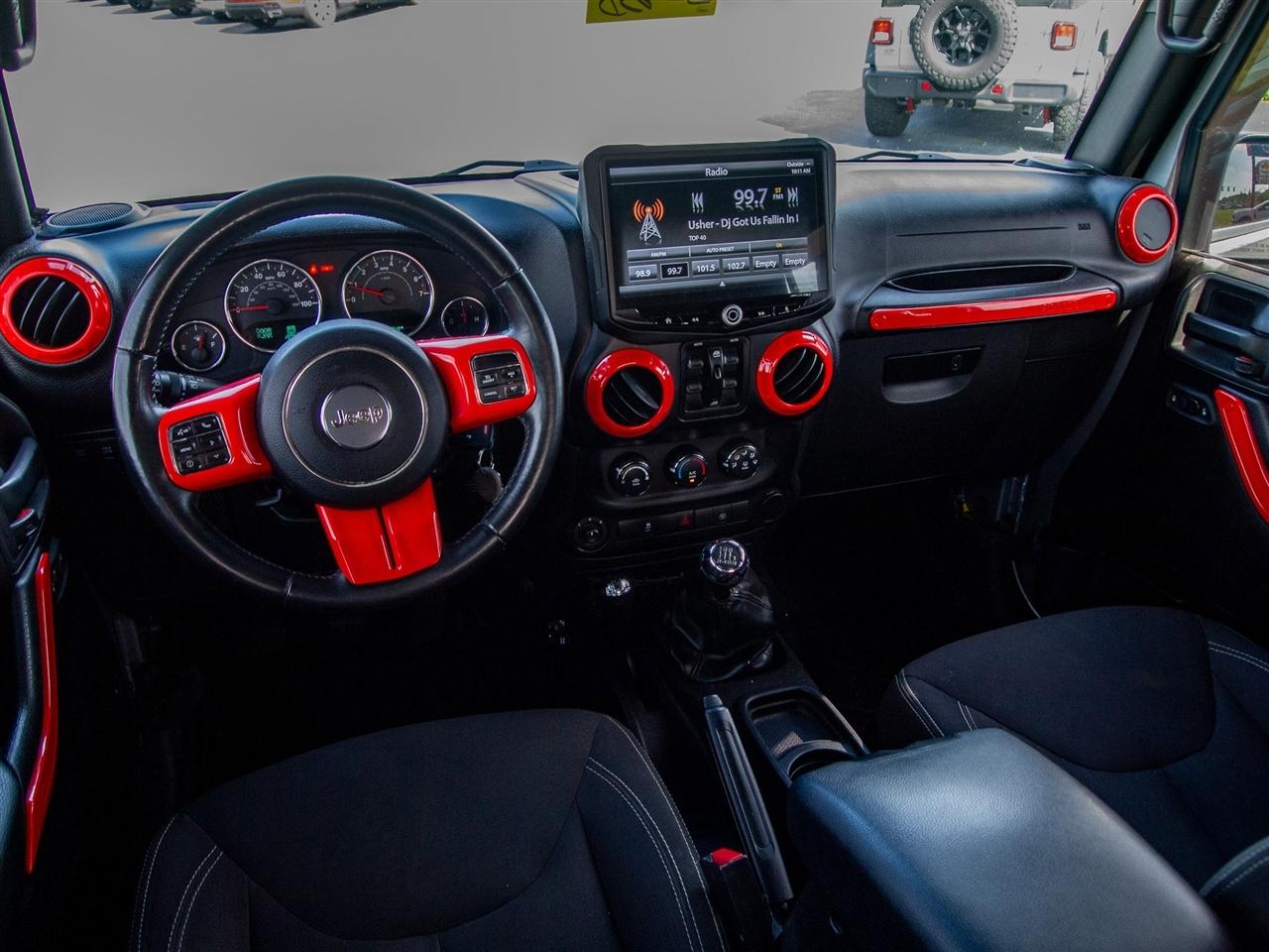 Jeep Wrangler Unlimited 4WD 4dr Rubicon 2015