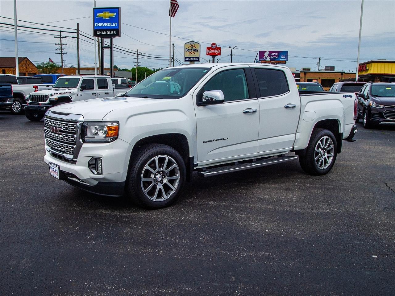 GMC Canyon 4WD Crew Cab 128" Denali 2022