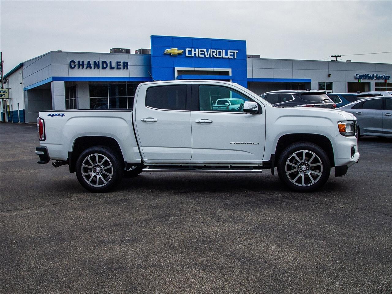 GMC Canyon 4WD Crew Cab 128" Denali 2022