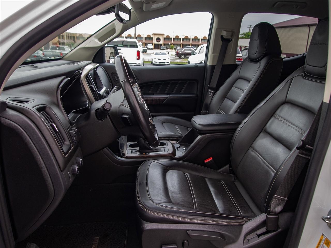 GMC Canyon 4WD Crew Cab 128" Denali 2022