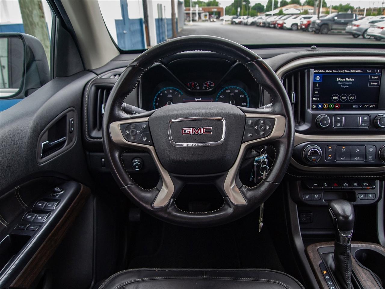 GMC Canyon 4WD Crew Cab 128" Denali 2022