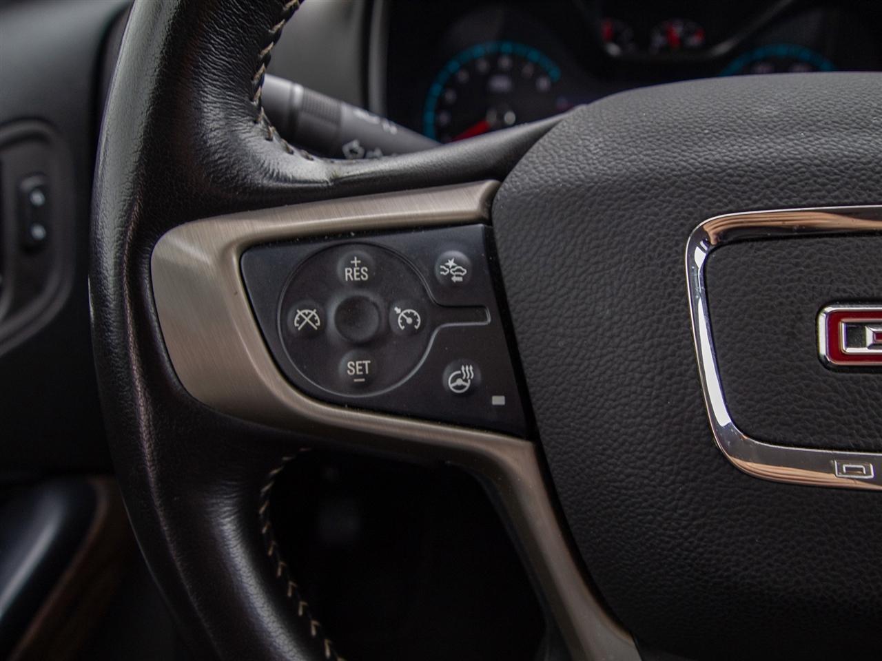 GMC Canyon 4WD Crew Cab 128" Denali 2022