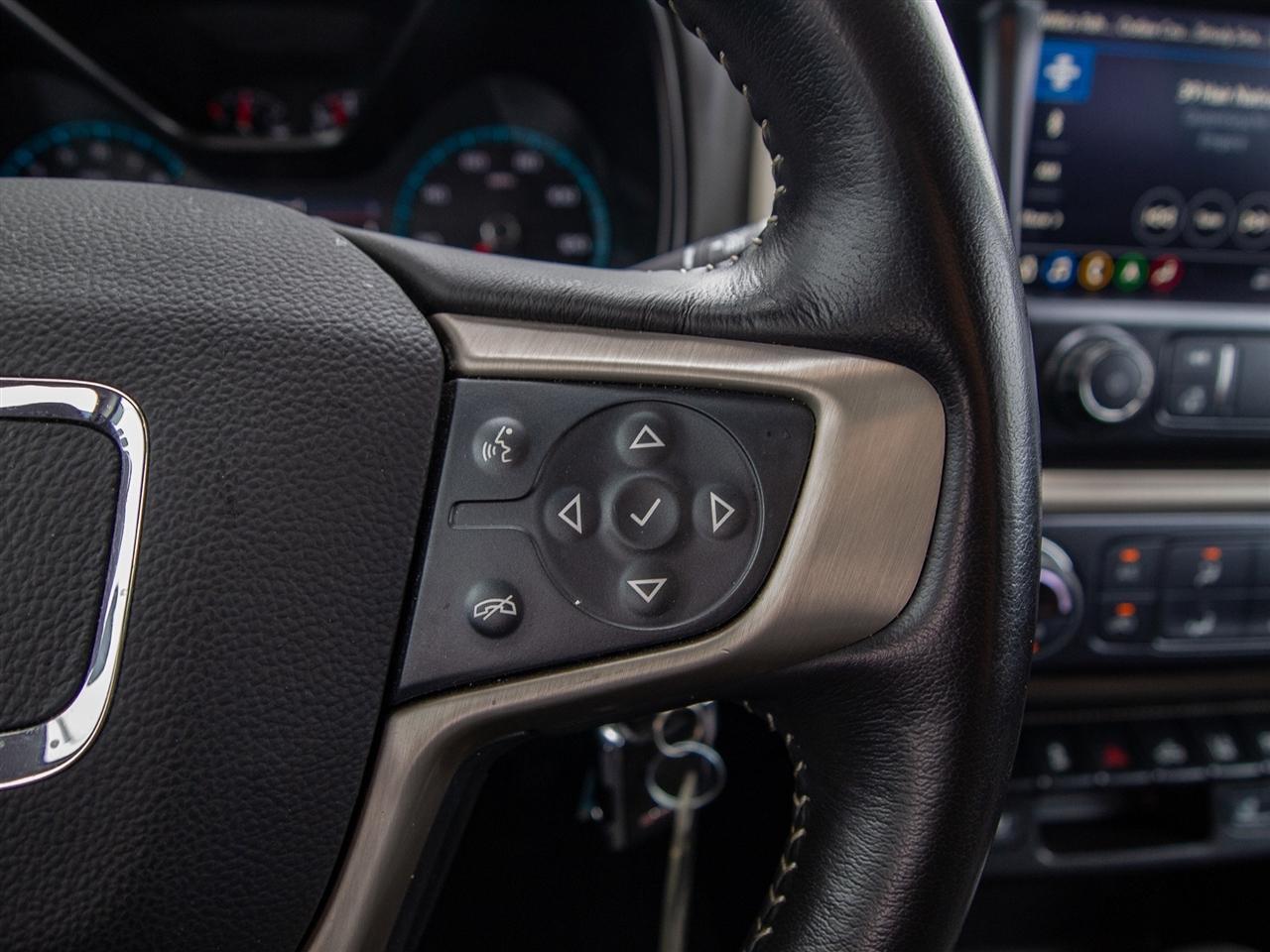GMC Canyon 4WD Crew Cab 128" Denali 2022