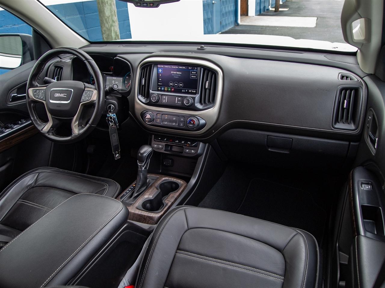 GMC Canyon 4WD Crew Cab 128" Denali 2022