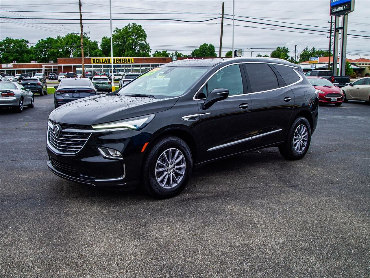 Buick Enclave FWD 4dr Essence 2024