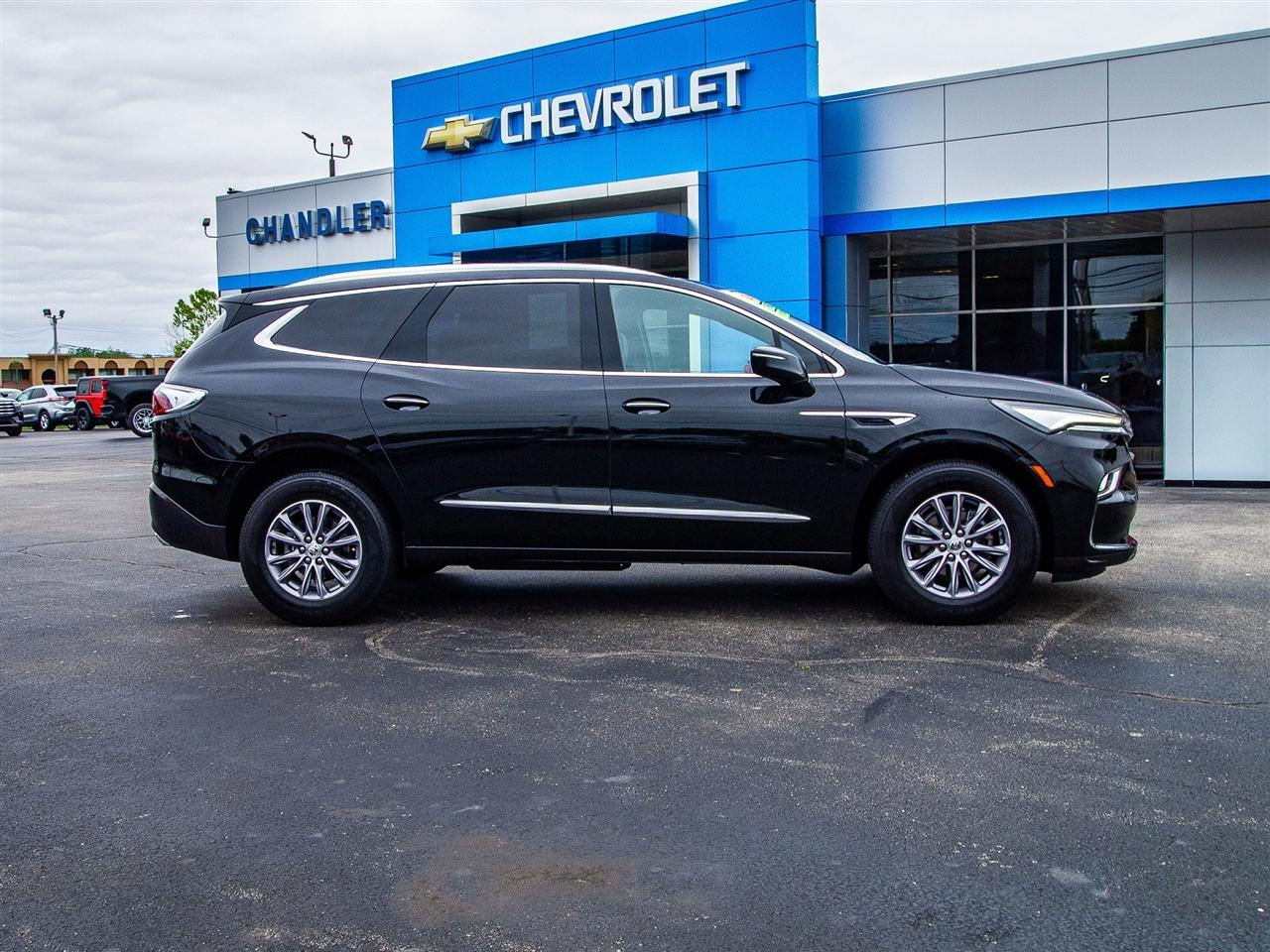 Buick Enclave FWD 4dr Essence 2024