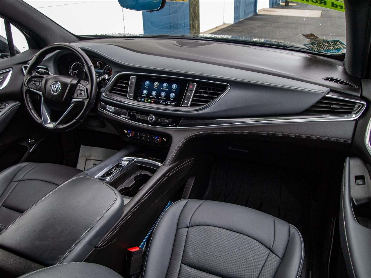 Buick Enclave FWD 4dr Essence 2024