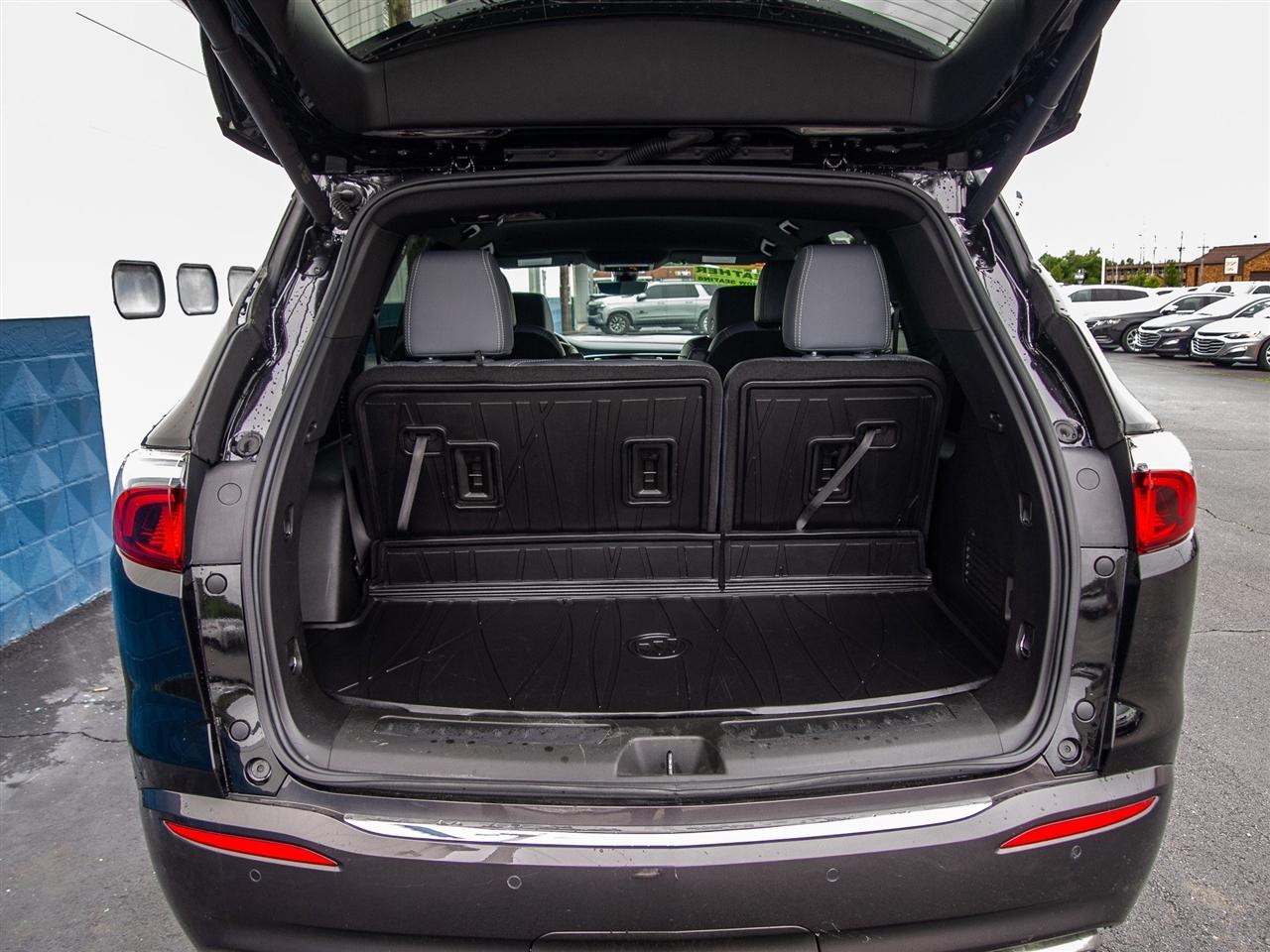 Buick Enclave FWD 4dr Essence 2024