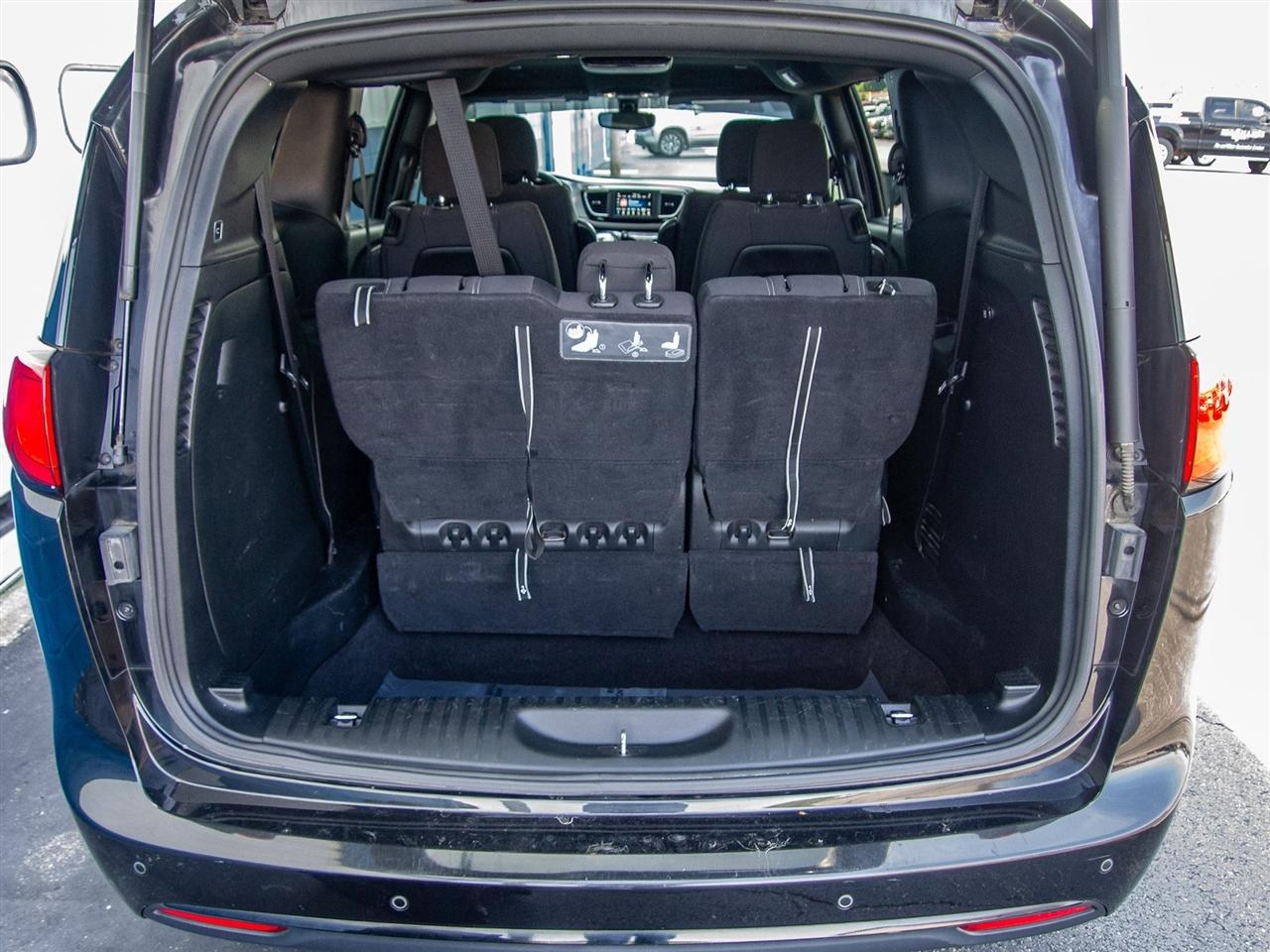Chrysler Pacifica Touring Plus FWD 2018