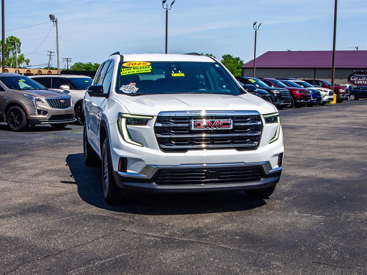 GMC Acadia FWD 4dr Elevation 2025