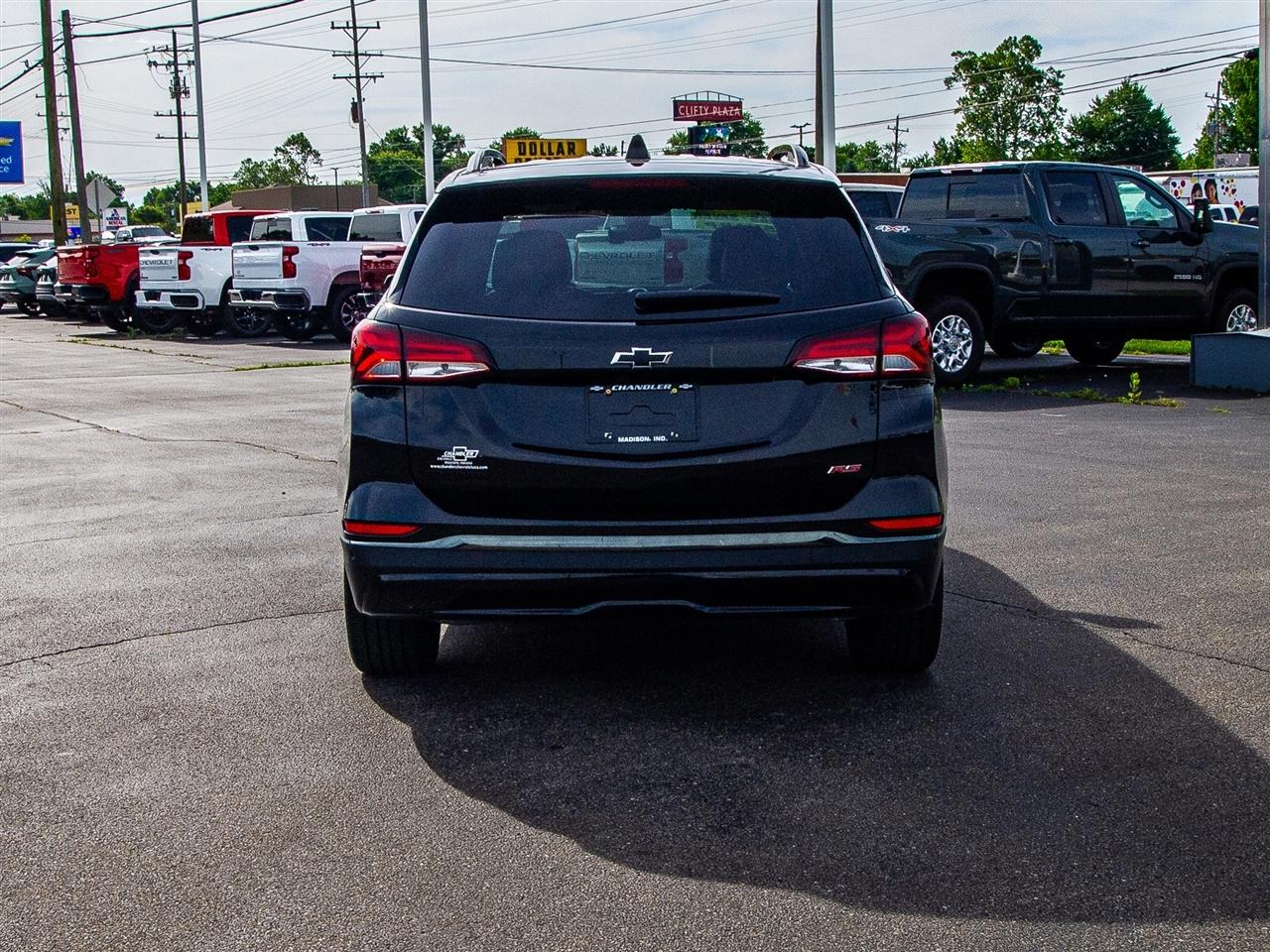 Chevrolet Equinox FWD 4dr RS 2023