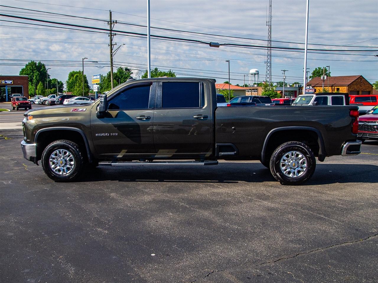 Chevrolet Silverado 2500HD 4WD Crew Cab 172" LT 2023