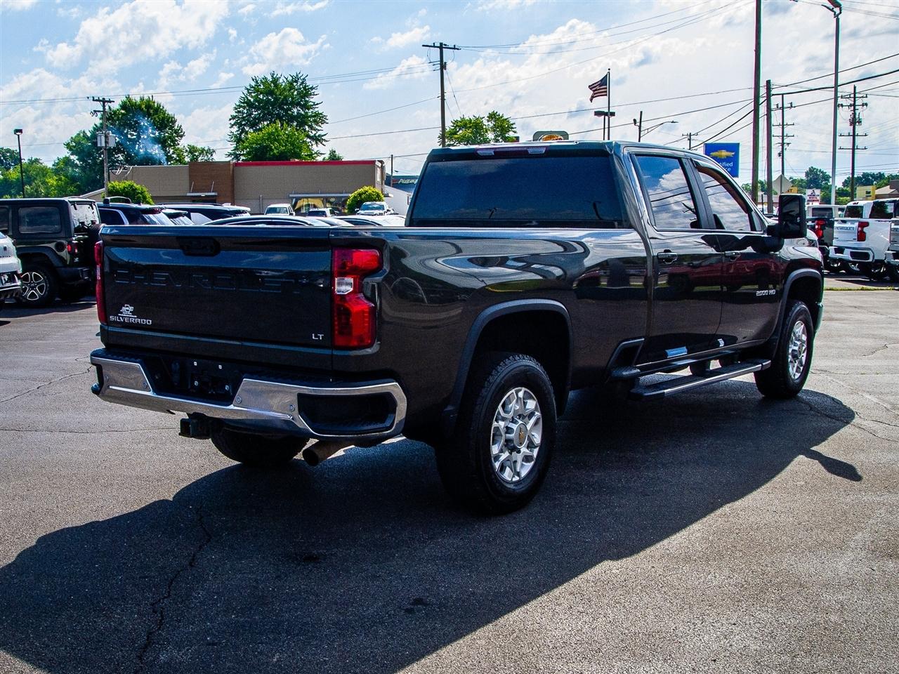 Chevrolet Silverado 2500HD 4WD Crew Cab 172" LT 2023