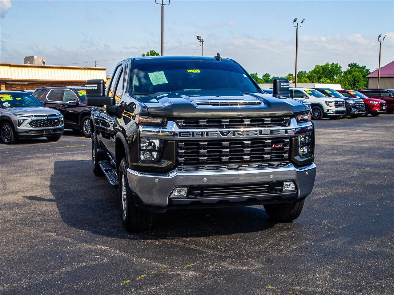 Chevrolet Silverado 2500HD 4WD Crew Cab 172" LT 2023
