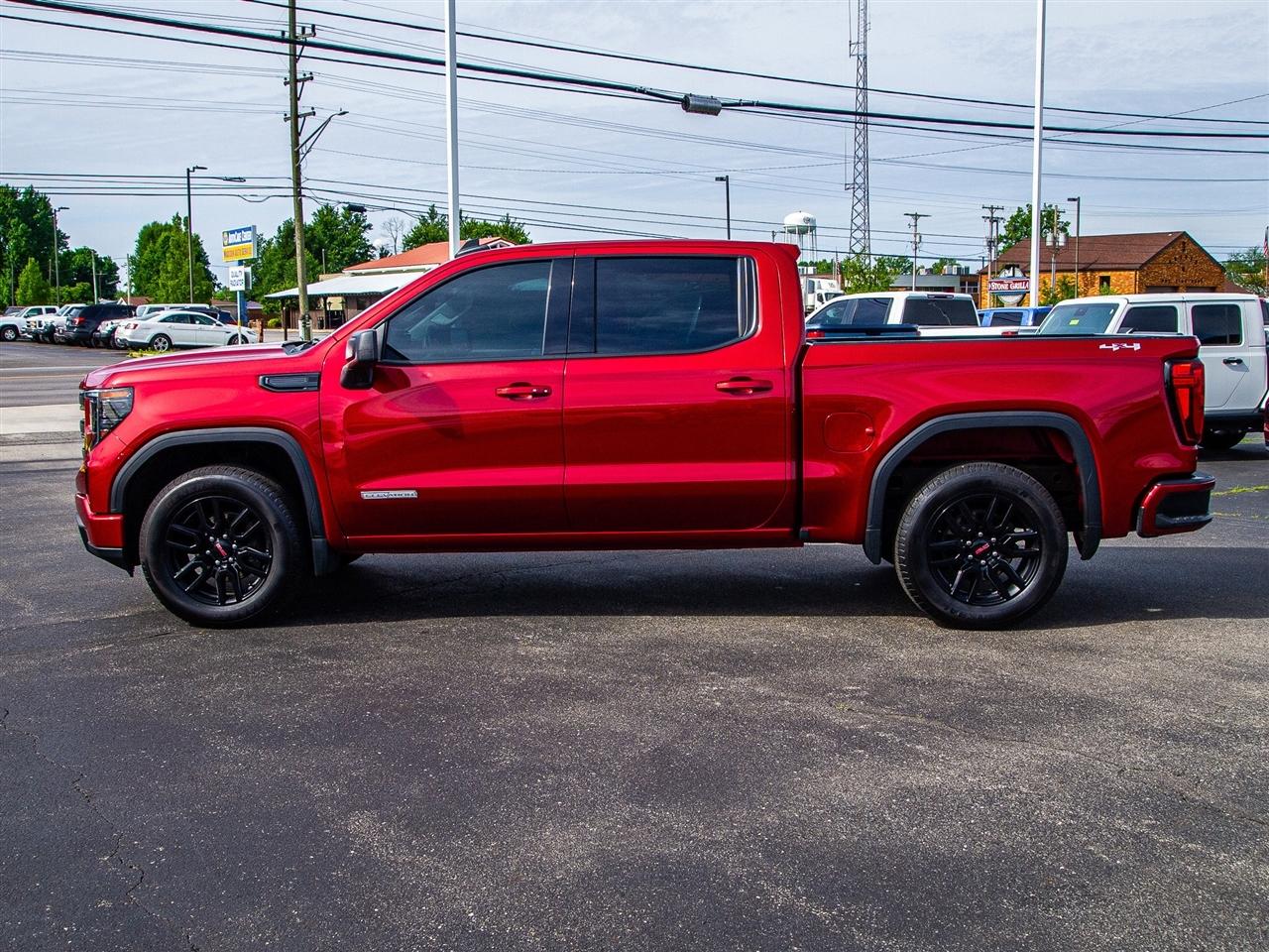 GMC Sierra 1500 4WD Crew Cab 147" Elevation w/3VL 2024