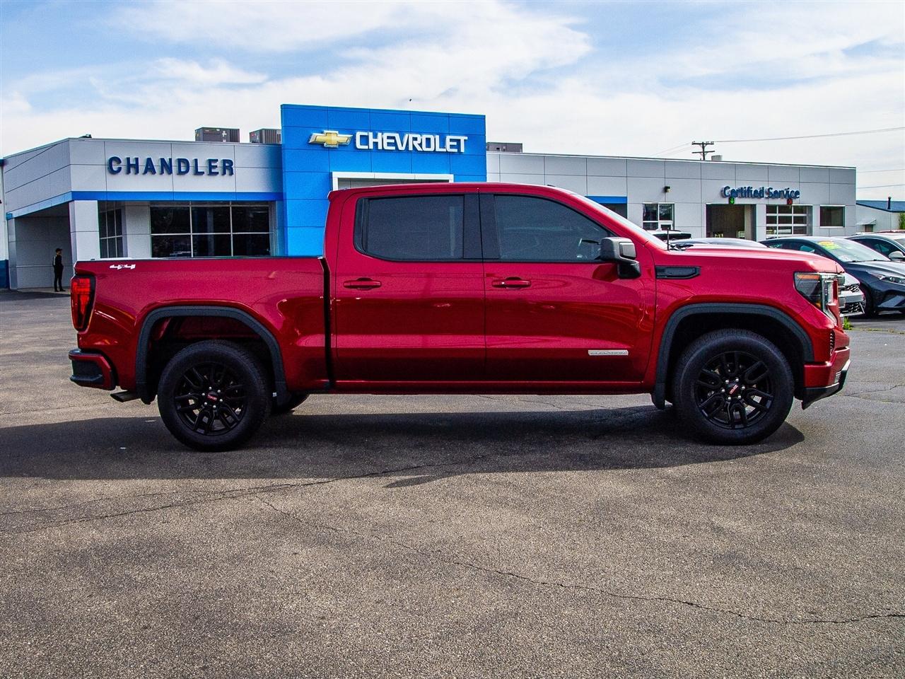 GMC Sierra 1500 4WD Crew Cab 147" Elevation w/3VL 2024