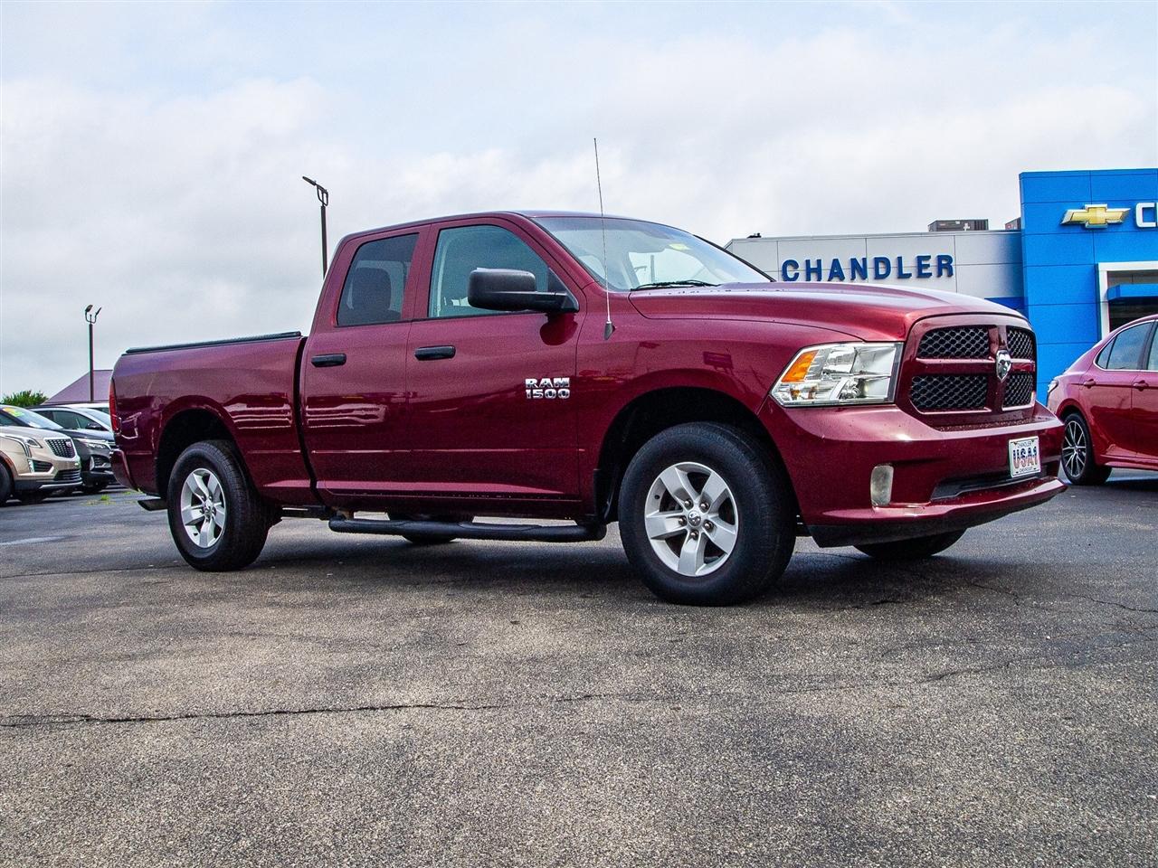 RAM 1500 Express 4x4 Quad Cab 6'4" Box 2018